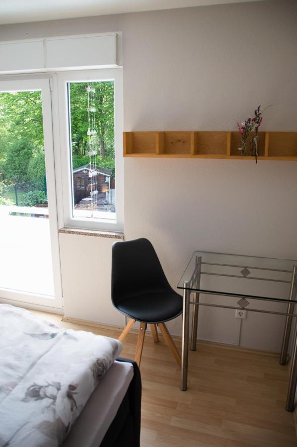 Naturnahe Schoene Neu Gestaltete Ferienwohnung Wurselen Exterior photo