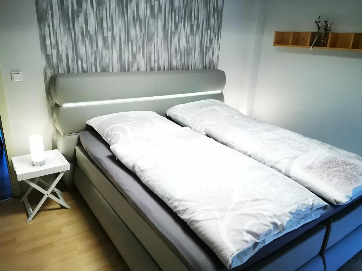 Naturnahe Schoene Neu Gestaltete Ferienwohnung Wurselen Exterior photo